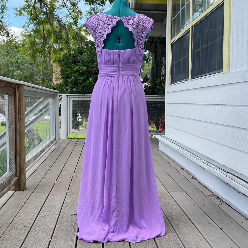 Ever Pretty: Purple Maxi Prom/Formal Gown. Women’s Size Large (8). - Picture 2 of 13